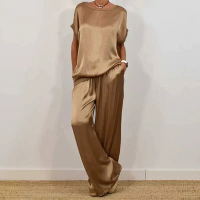 CECILIA | ELEGANT TWO-PIECE SUIT