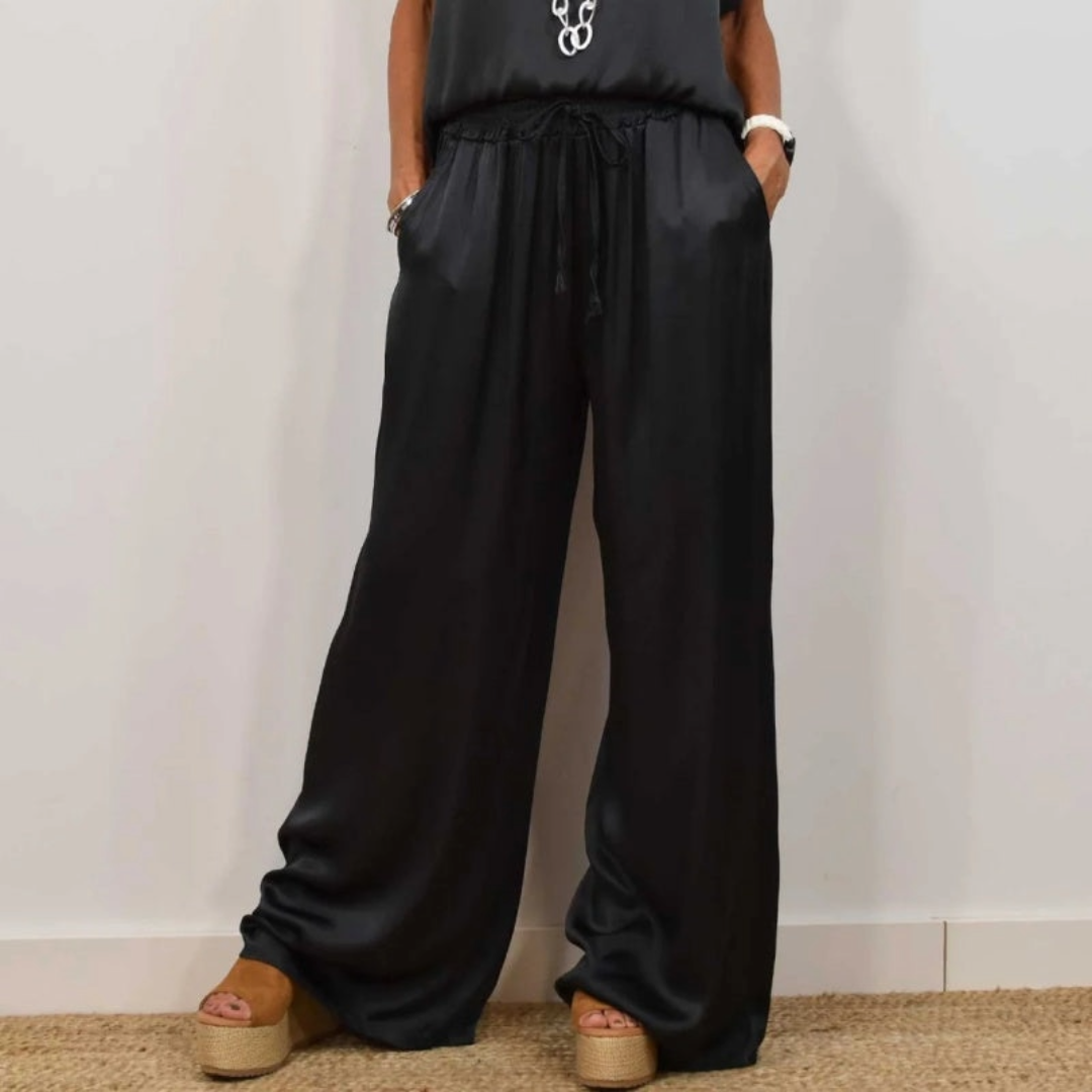 CECILIA | ELEGANT TWO-PIECE SUIT