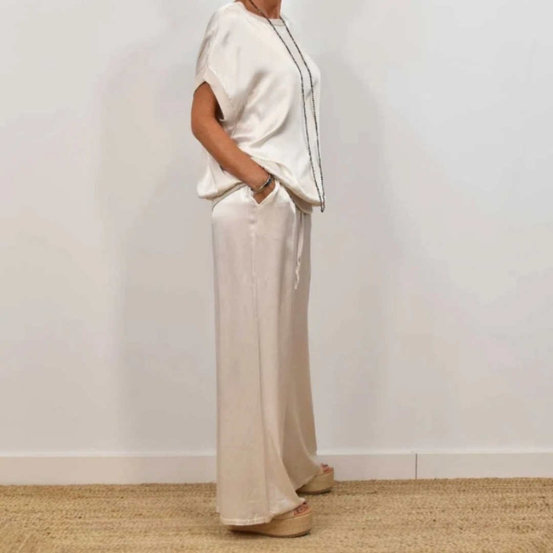 CECILIA | ELEGANT TWO-PIECE SUIT