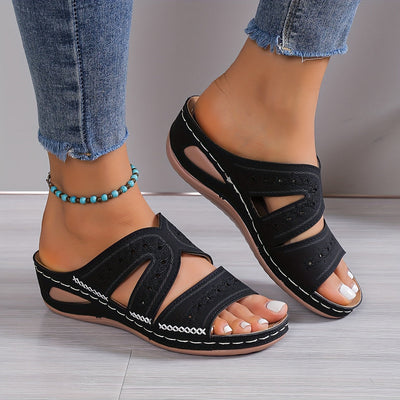 CLARA | COMFORTABLE ORTHOPAEDIC SANDALS