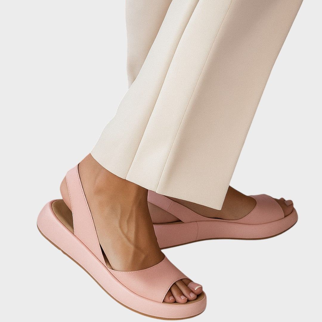 KYRA | COMFORTABLE ORTHOPAEDIC SANDALS