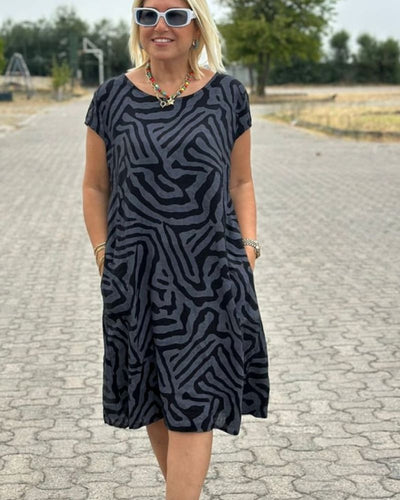 AILANI | ELEGANT DRESS WITH PRINT