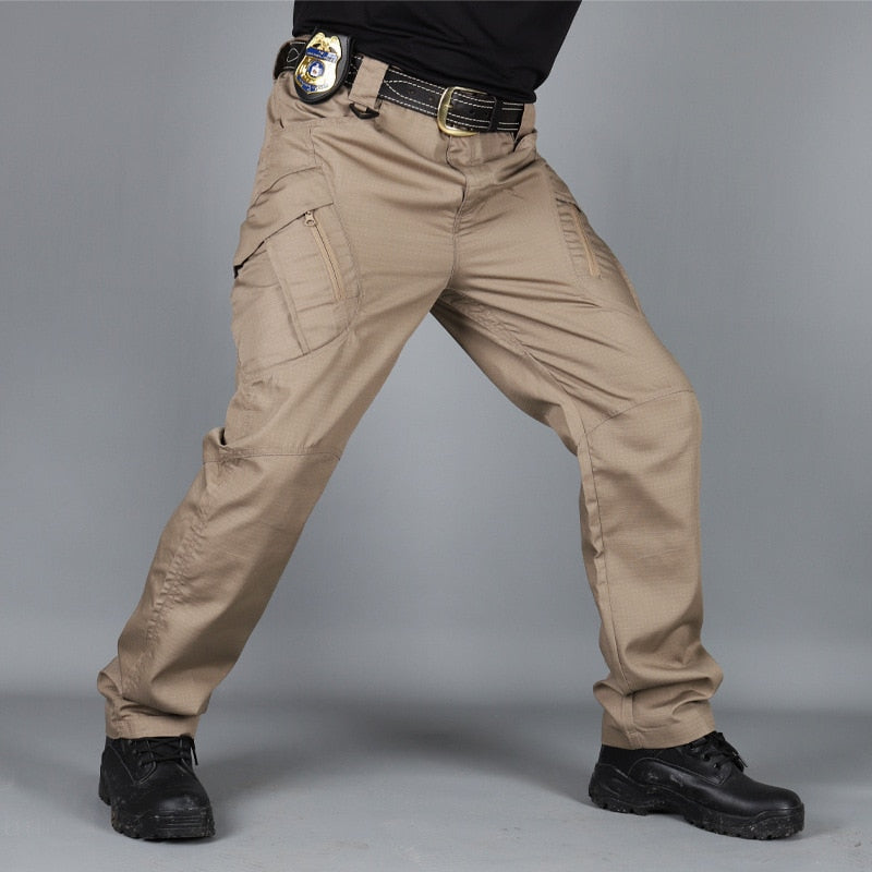 ULTRA-RESISTANT MILITARY TACTICAL TROUSERS