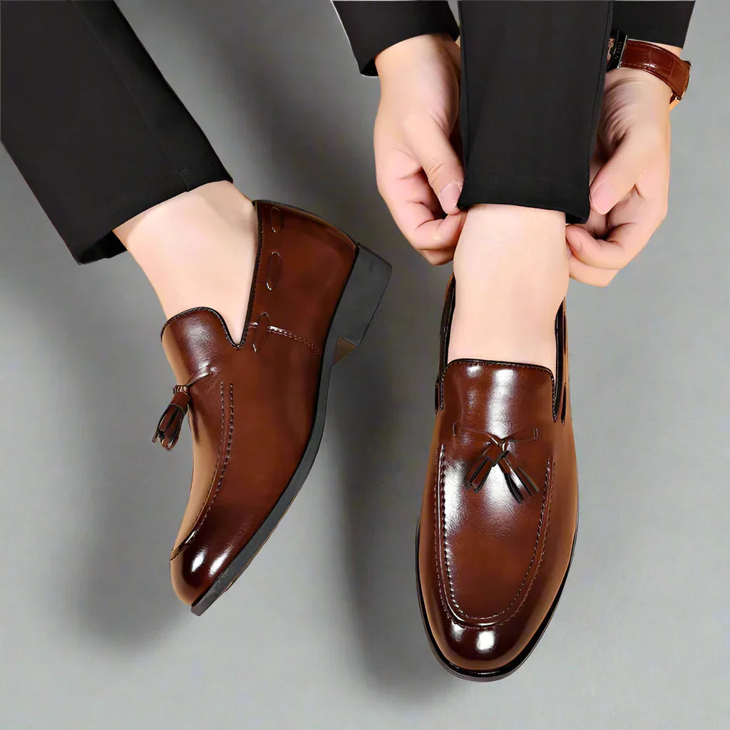 Santo Vieri Tassel Slip-On Loafers