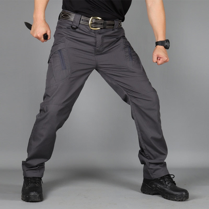 ULTRA-RESISTANT MILITARY TACTICAL TROUSERS