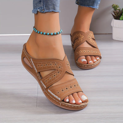 CLARA | COMFORTABLE ORTHOPAEDIC SANDALS