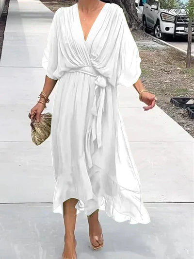 DORI | FLOWY LIGHT DRESS WITH V-NECK