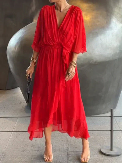 DORI | FLOWY LIGHT DRESS WITH V-NECK